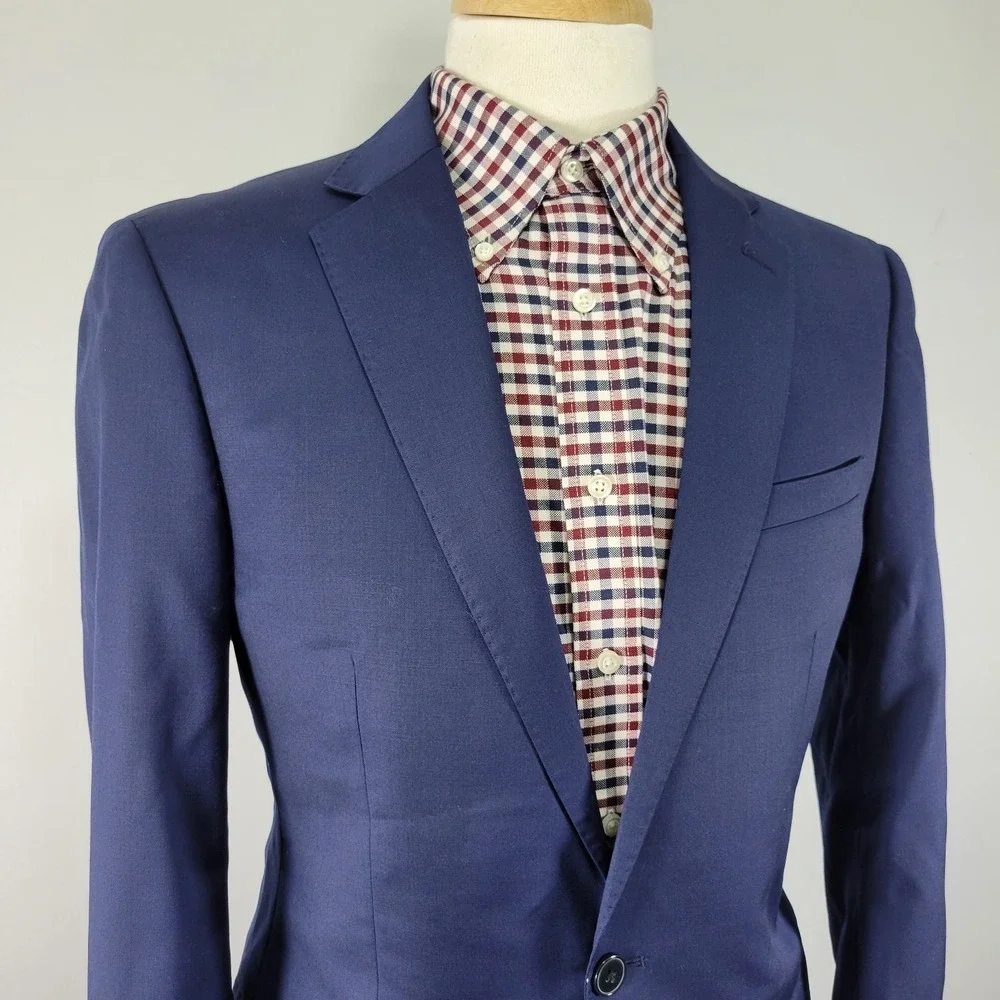 Calvin Klein Men's Sport Coat Blazer Two Button Blue Wool Extreme Slim Fit 40L